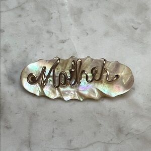 Vintage Mother - Mother of Pearl Pin Brooch